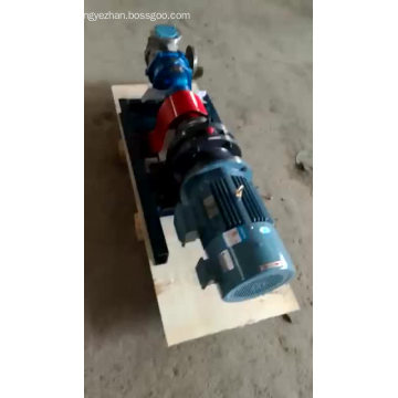 High viscosity flow epoxy resin gear pumps